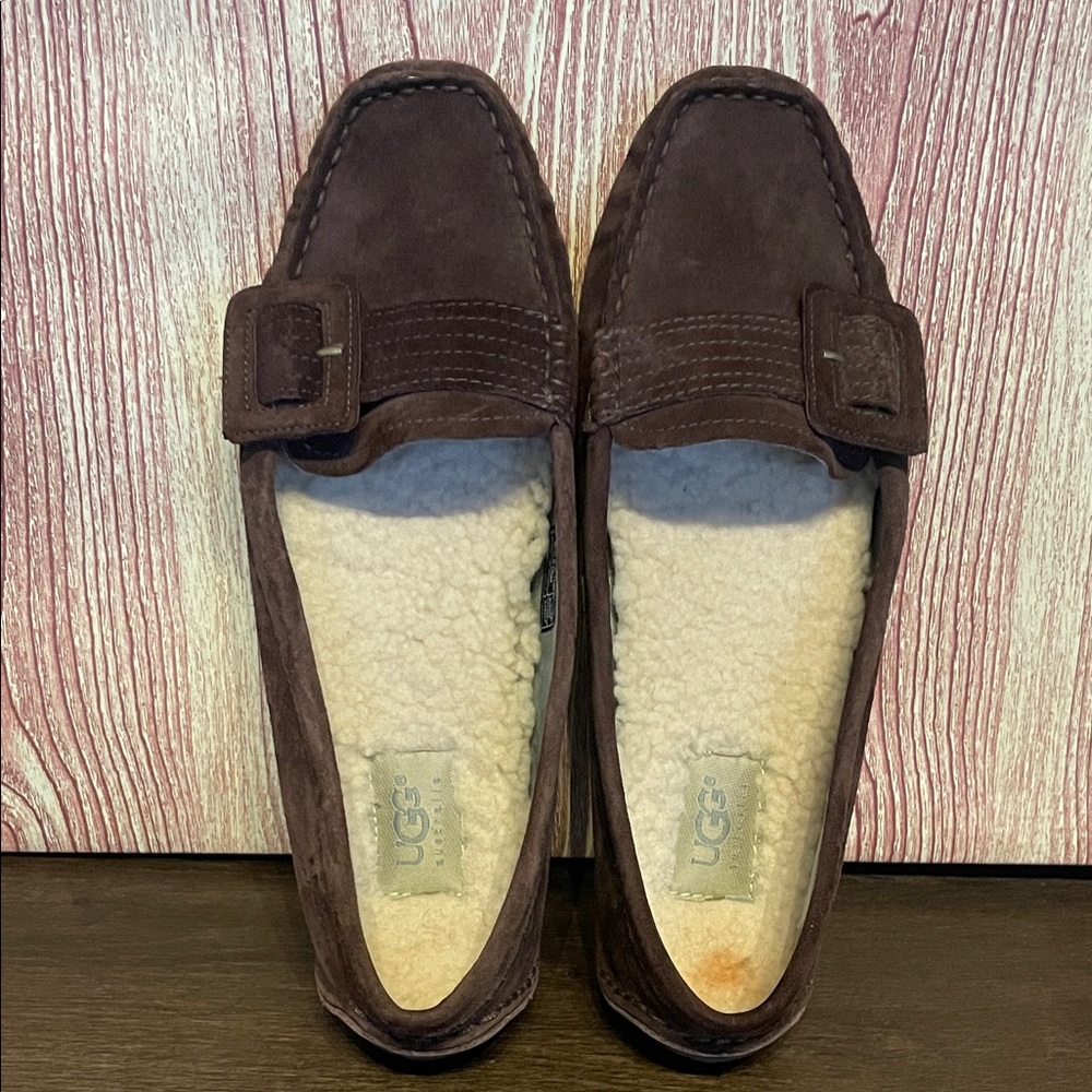 UGG Retreat Women’s Shearling Buckle Moccasin Suede Loafers - Picture 8 of 11